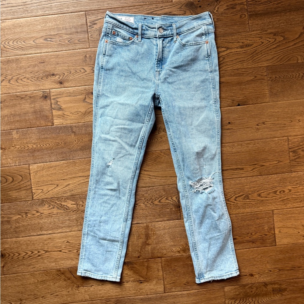 Gap Light Wash Distressed Women's Jeans